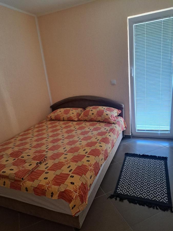 Md Apartmani Čanj Екстериор снимка
